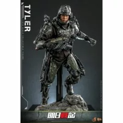 Tyler - Hot Toys MMS667 1/6th Scale Collectible Figure 13 Tyler - Hot Toys MMS667 1/6th Scale Collectible Figure -action_heroes_kaiju Sales Store 7kX80Au41659702241 420x420 1