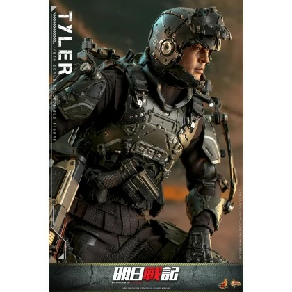 Tyler - Hot Toys MMS667 1/6th Scale Collectible Figure 3 Tyler - Hot Toys MMS667 1/6th Scale Collectible Figure