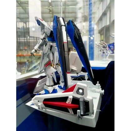 Chogokin (Bandai) Chogokin Freedom Gundam GCP Version (ShangHai Limited) 10 Chogokin (Bandai) Chogokin Freedom Gundam GCP Version (ShangHai Limited) - Image 4